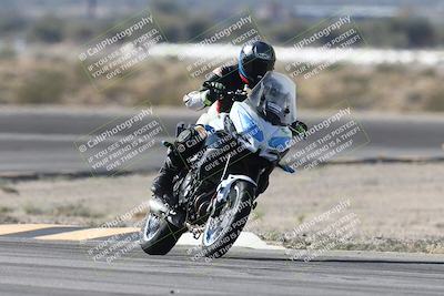 media/Nov-30-2025-TrackXperience (Sun) [[c0061d280f]]/3-Level 1/Session 4 (Turn 11)/